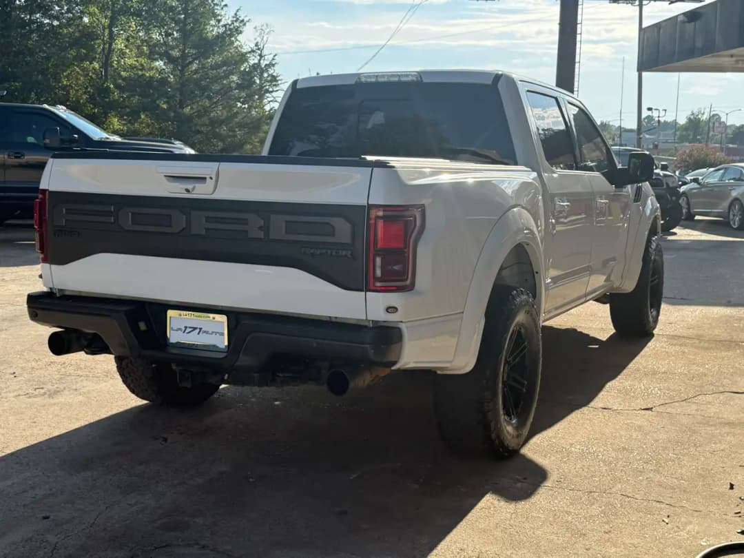 2019 Ford F-150 Raptor - Image 4