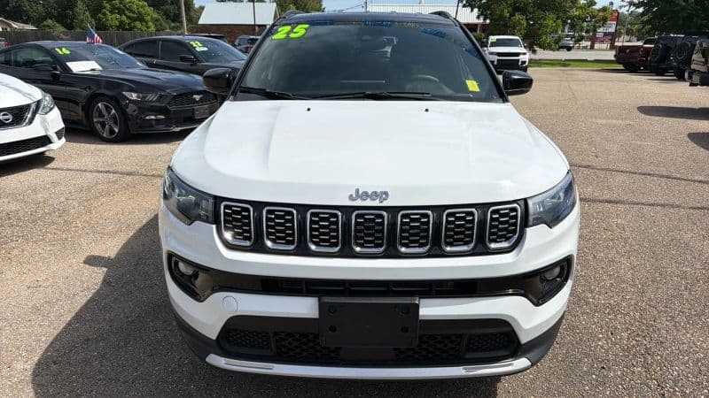 Photo 4 of 2025 Jeep Compass Limited