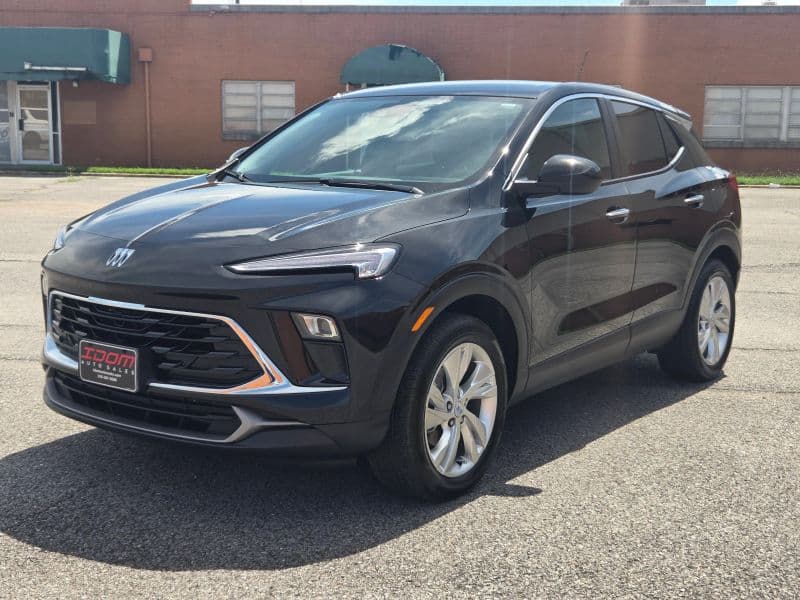 Photo 3 of 2024 Buick Encore GX Preferred