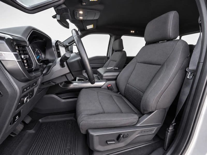 Photo 2 of 2022 Ford F-150 XLT