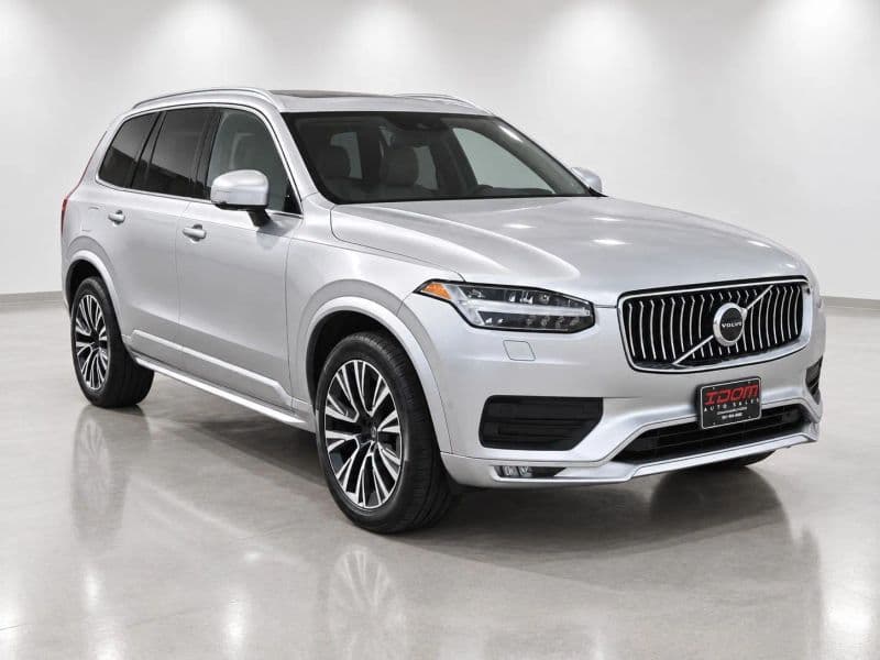 Photo 4 of 2020 Volvo XC90 T6 Momentum Sport Utility 4D