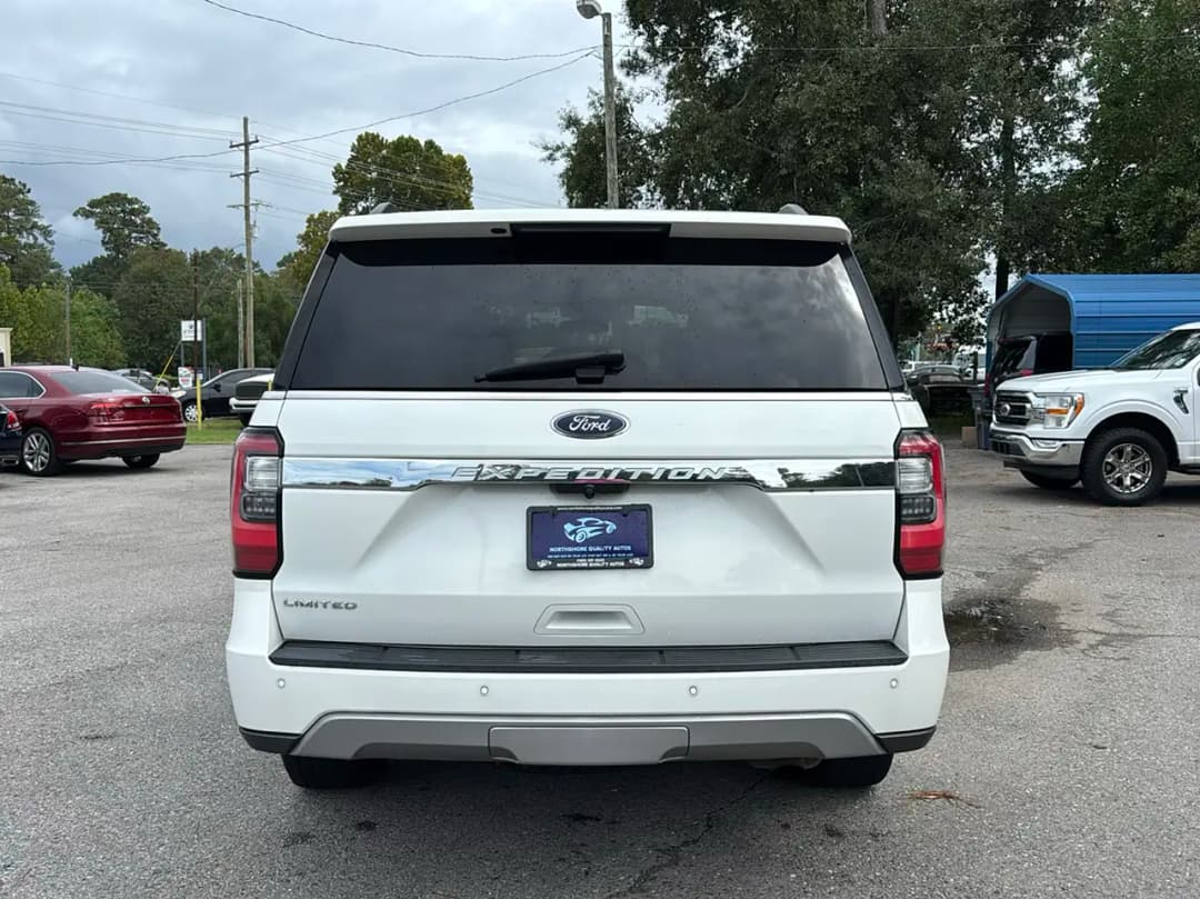 2020 Ford Expedition Limited - Image 4