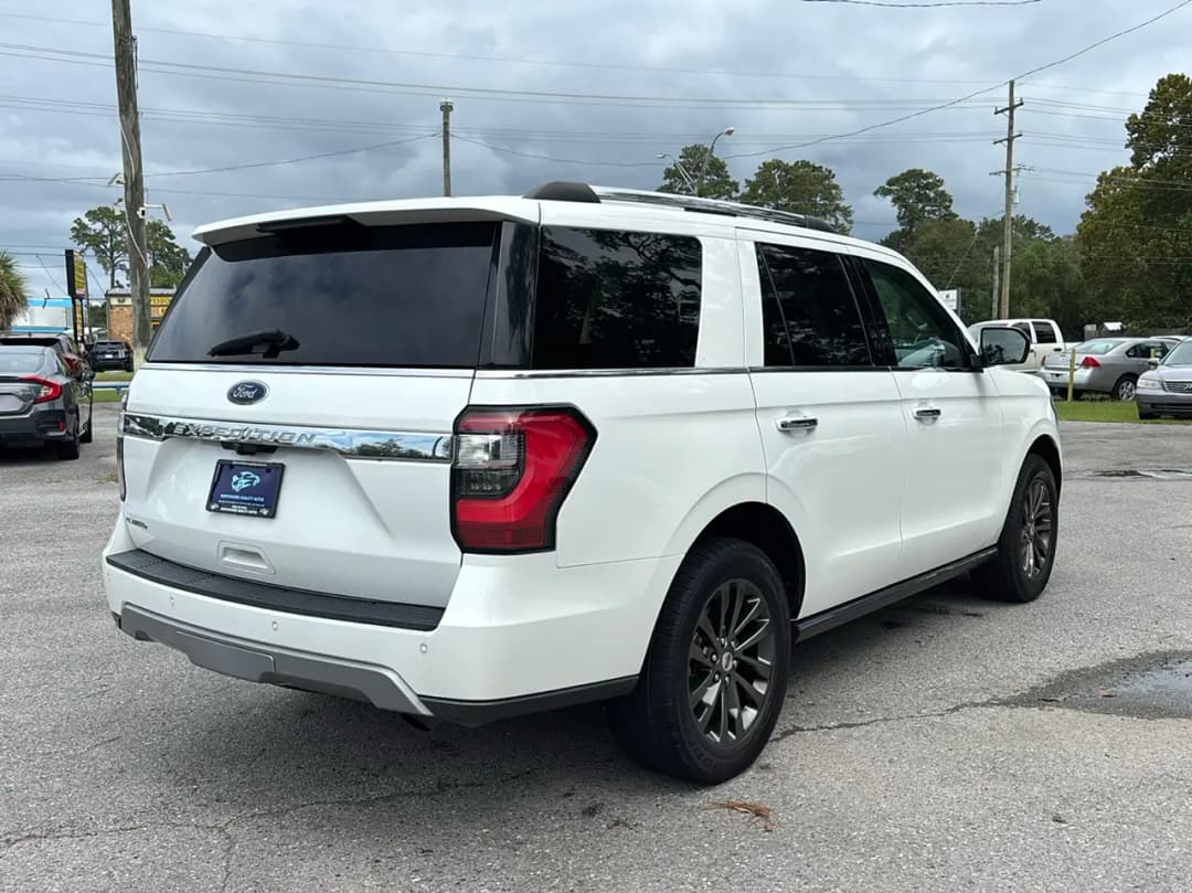 2020 Ford Expedition Limited - Image 5