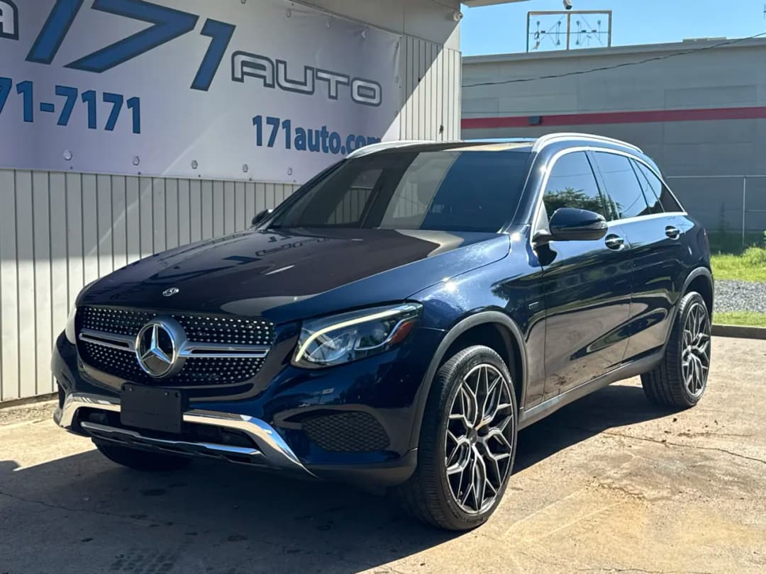 Photo 1 of 2019 Mercedes-Benz GLC GLC 350e 4MATIC