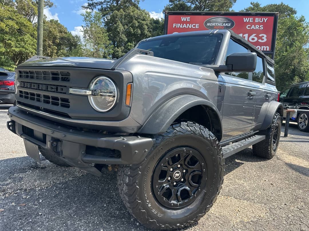 Photo 2 of 2021 Ford Bronco Black Diamond Advanced