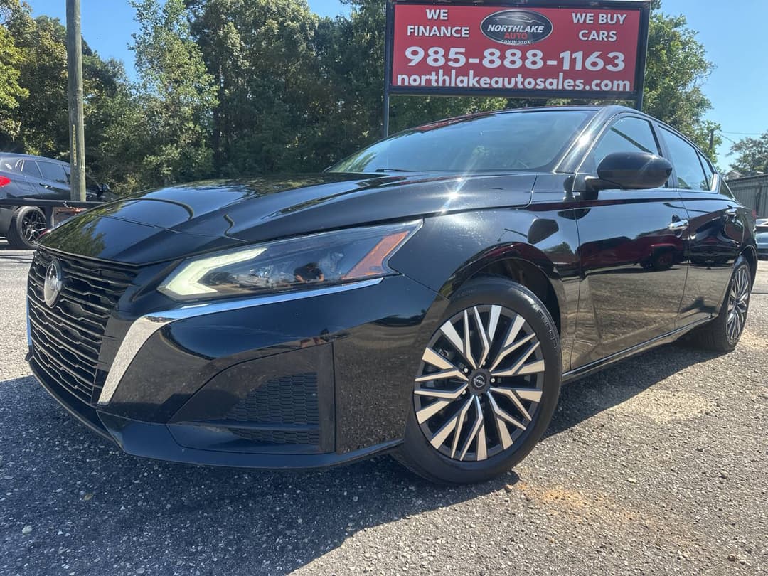 Photo 1 of 2023 Nissan Altima 2.5 SV