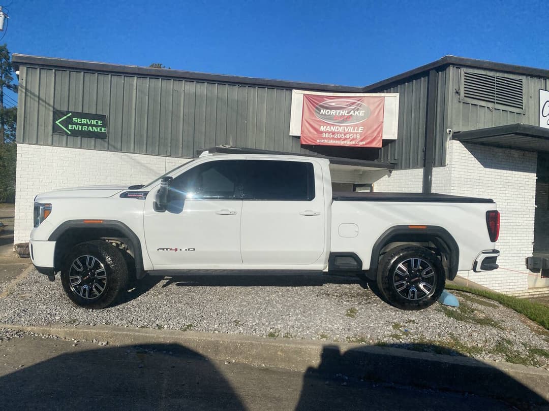 2023 GMC Sierra 2500HD AT4 - Image 2