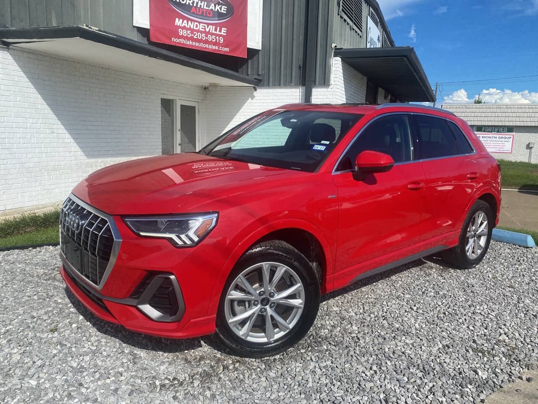 Photo 2 of 2025 Audi Q3 quattro S line Premium 45 TFSI