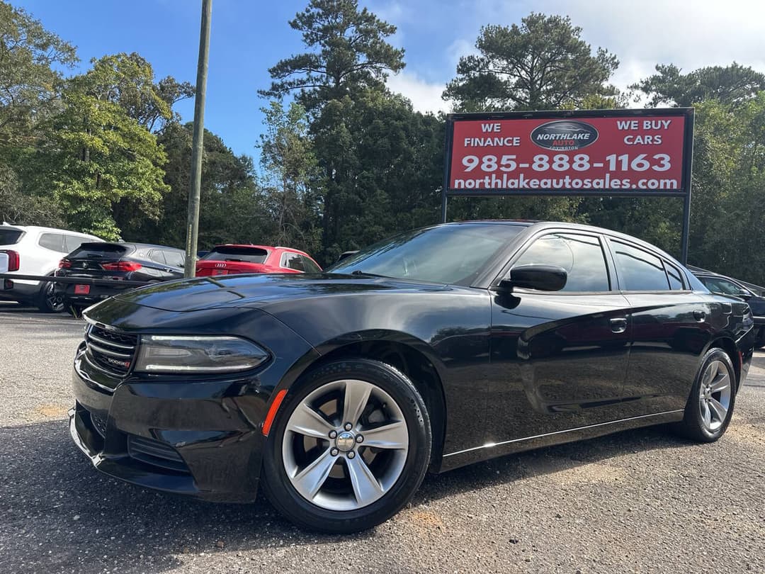 Photo 3 of 2016 Dodge Charger SE