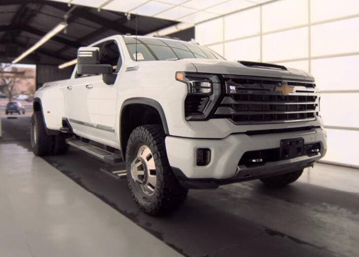 Photo 4 of 2025 Chevrolet Silverado 3500HD High Country