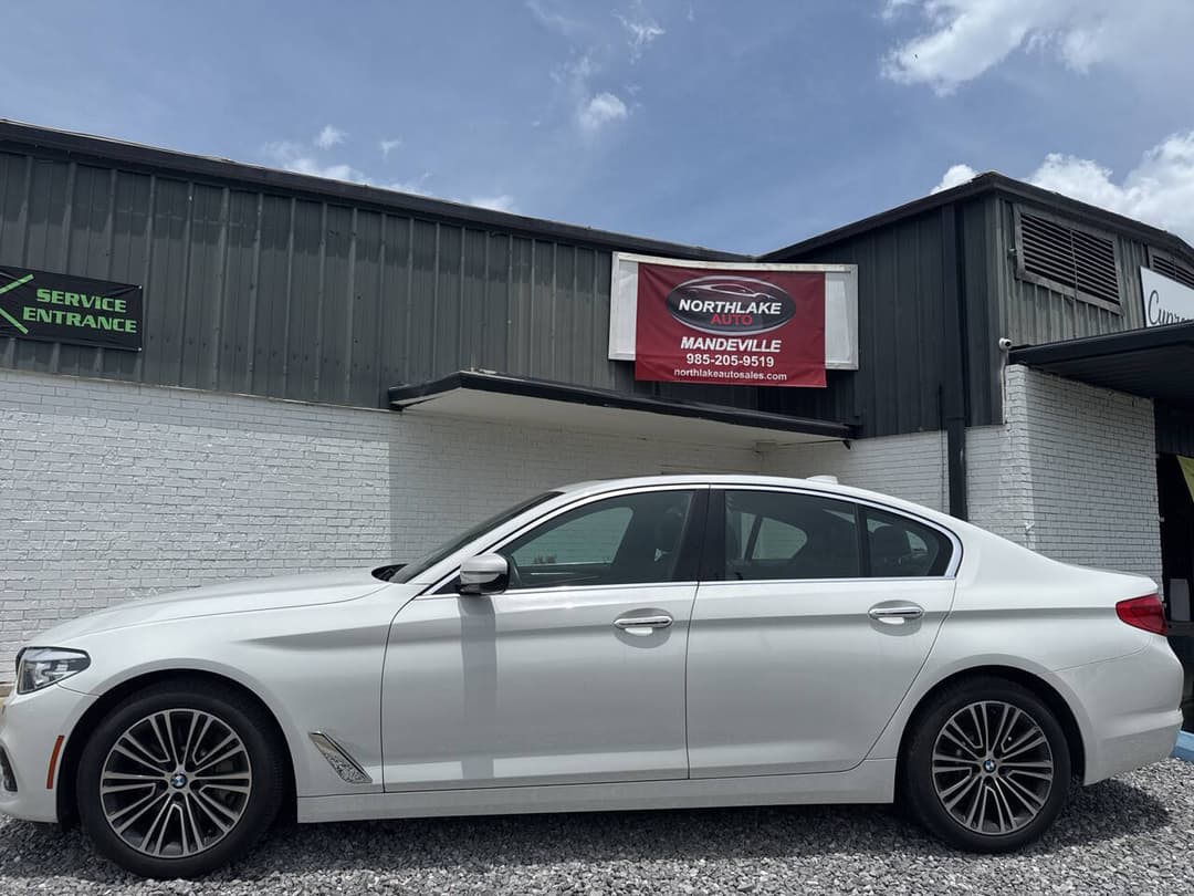 2018 BMW 5 Series 530i - Image 5
