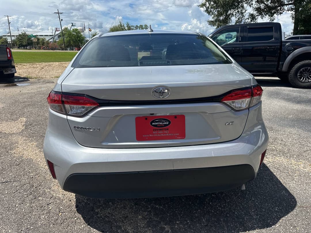2025 Toyota Corolla LE - Image 5