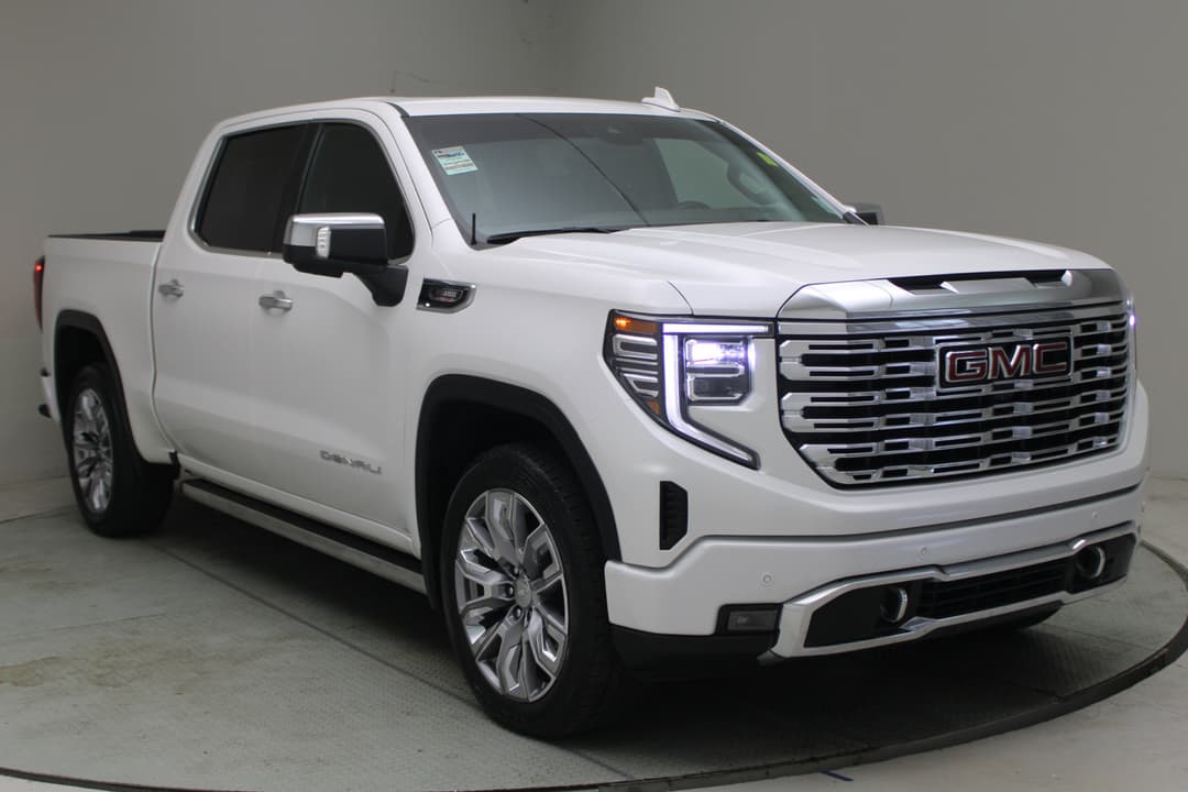 2024 GMC Sierra 1500 Denali - Main Image