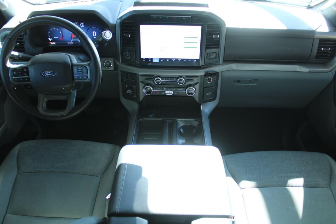 Photo 2 of 2024 Ford F-150 XLT