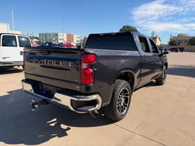 Photo 2 of 2024 Chevrolet Silverado 1500 LT