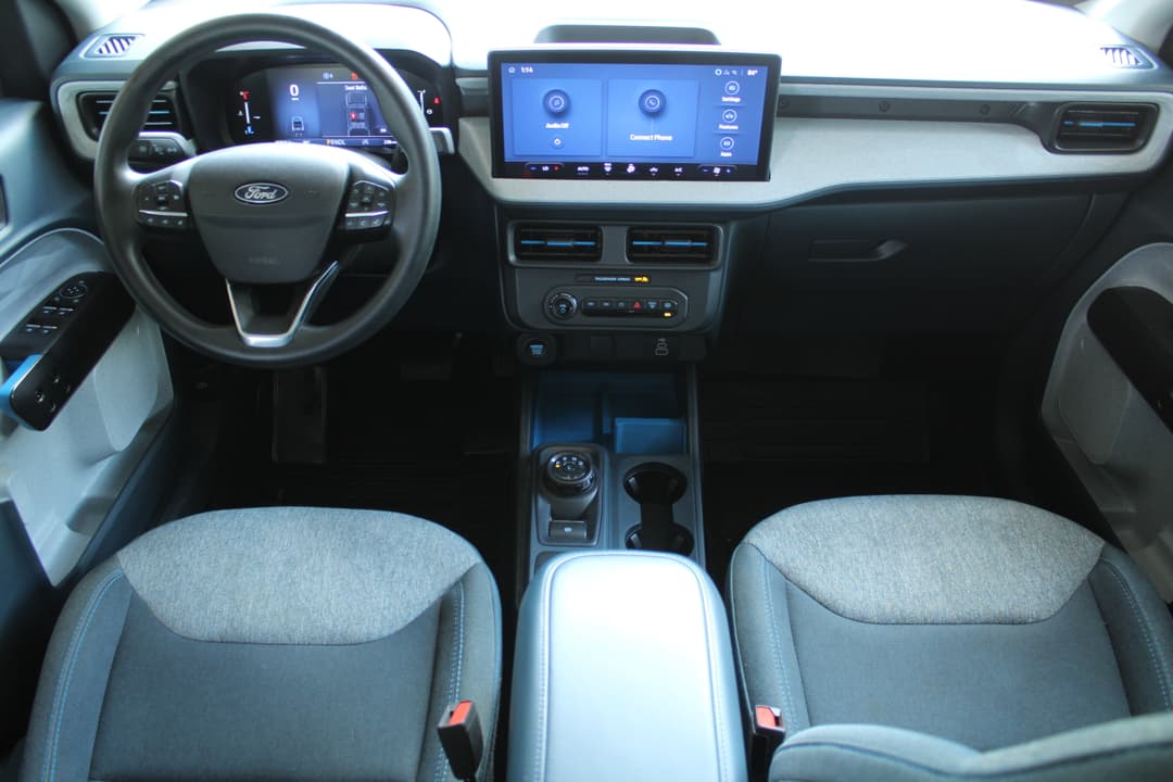 Photo 2 of 2025 Ford Maverick XLT