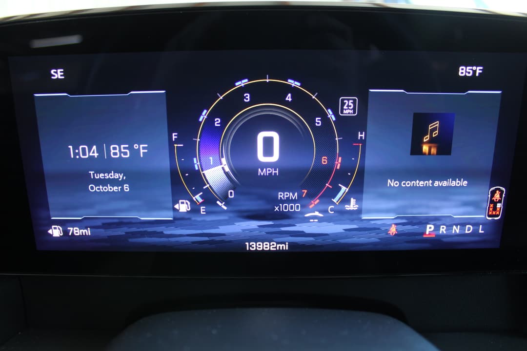 Photo 3 of 2026 Chevrolet Traverse LT