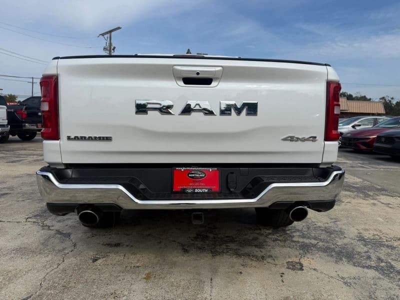 2026 Ram 1500 Laramie - Image 3