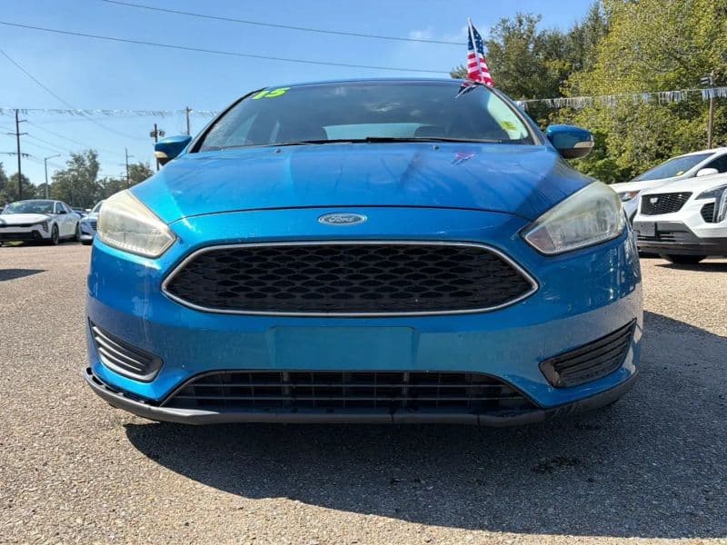 2015 Ford Focus SE - Image 2