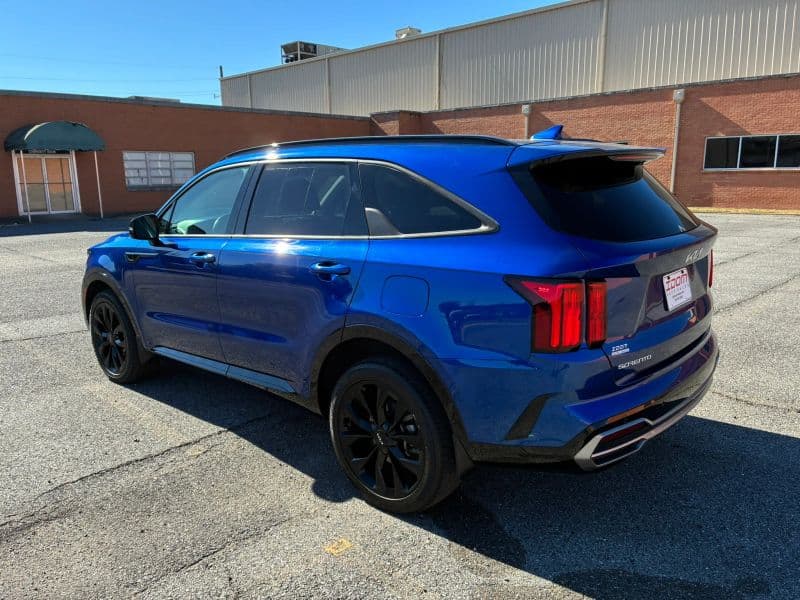 2023 Kia Sorento SX - Image 3