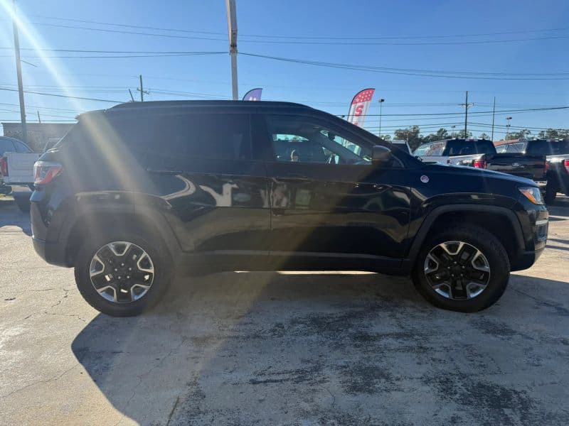 2018 Jeep Compass Trailhawk - Image 4