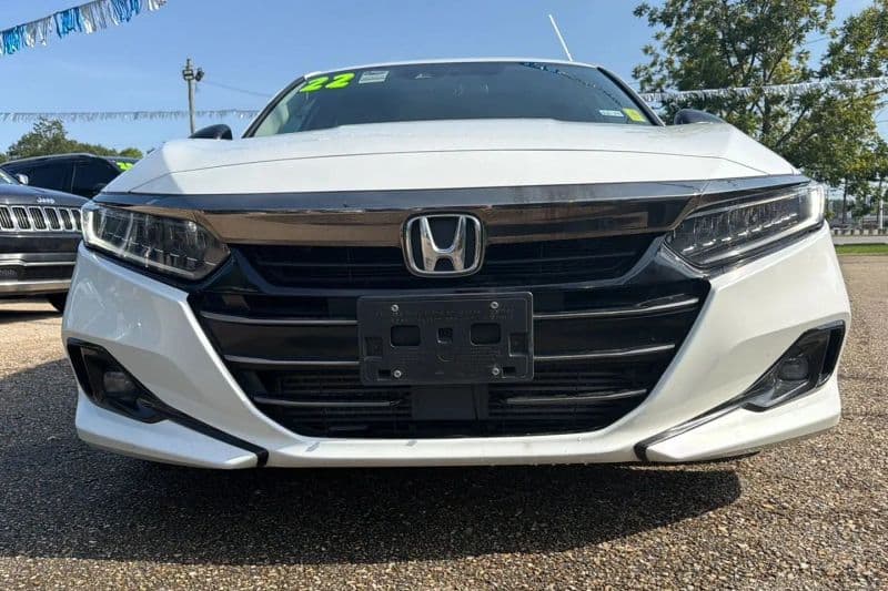 Photo 2 of 2022 Honda Accord Sport Special Edition