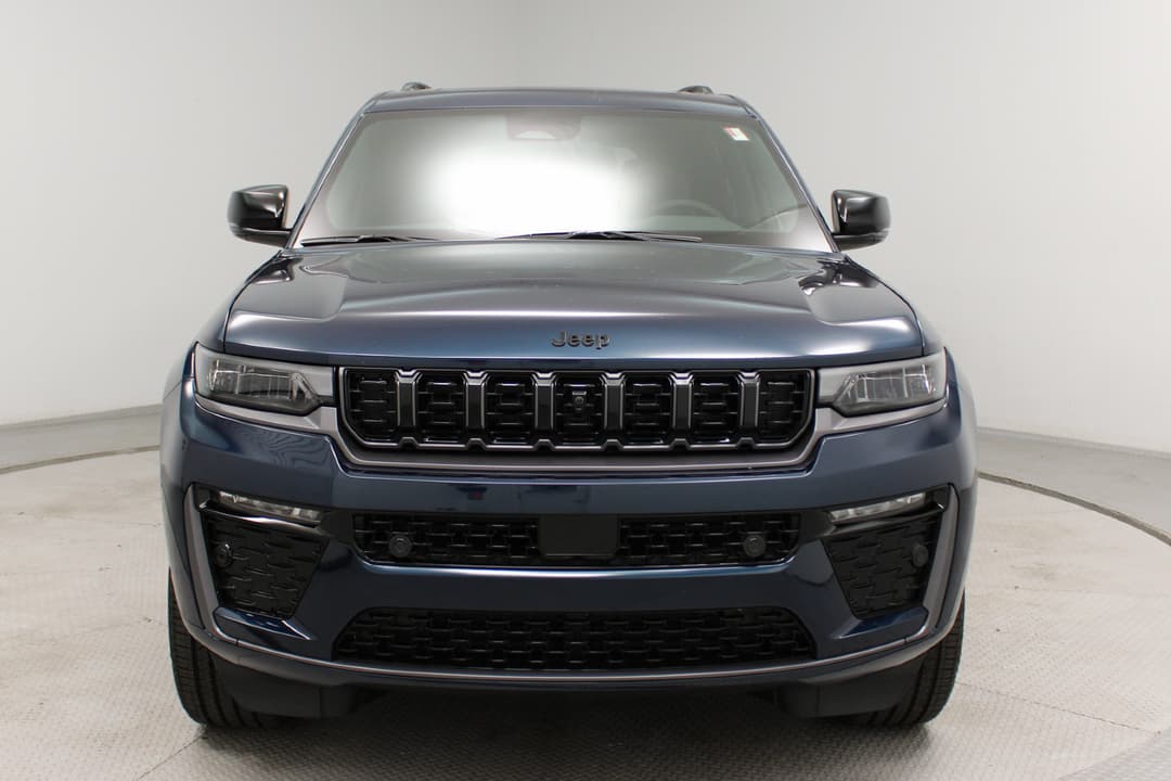 Photo 3 of 2026 Jeep Grand Cherokee L