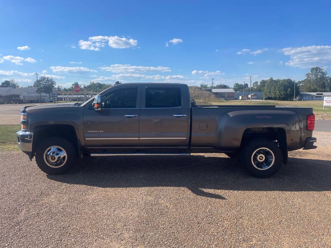Photo 2 of 2015 Chevrolet Silverado 3500HD LTZ