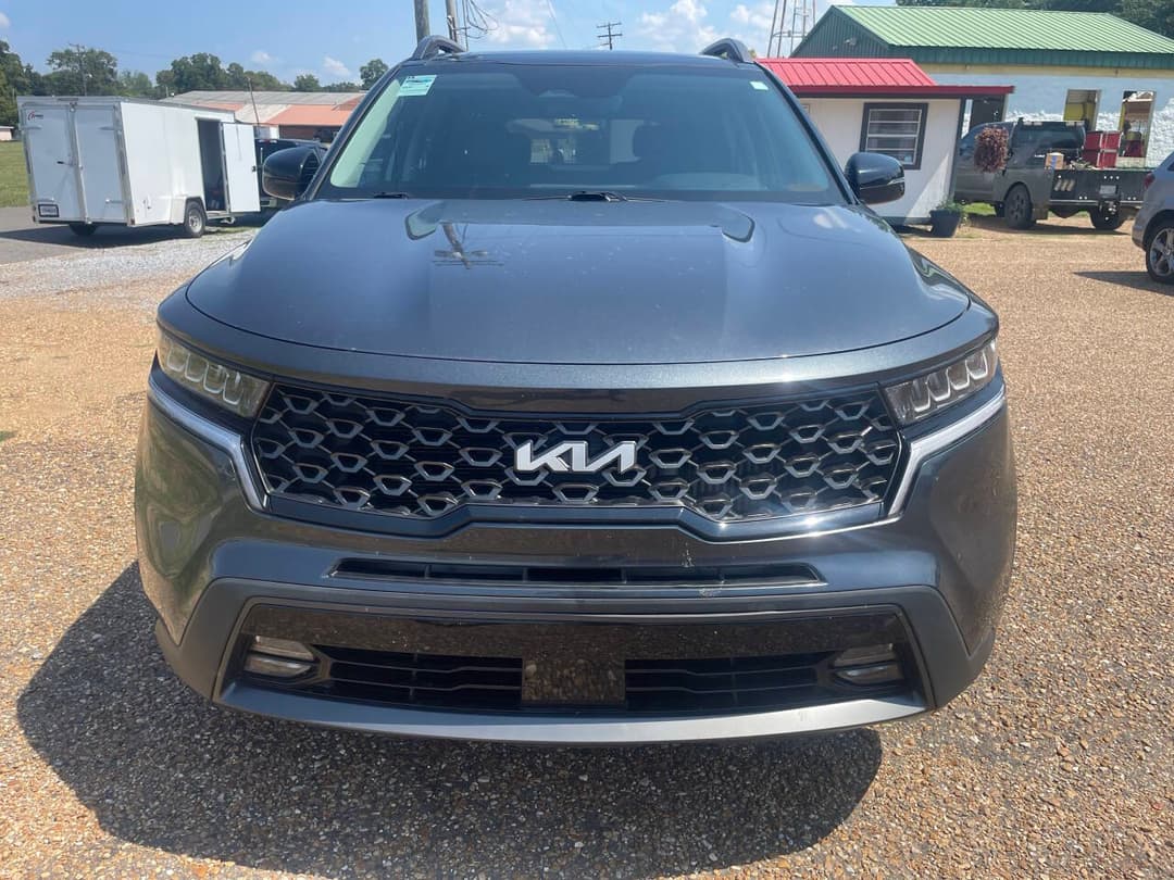 Photo 3 of 2023 Kia Sorento X-Line EX
